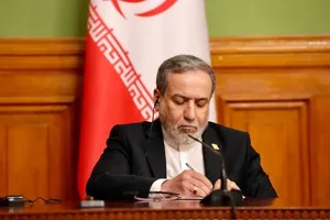 واکنش تند عراقچی به ادعاهای وزیر جنگ اسرائیل