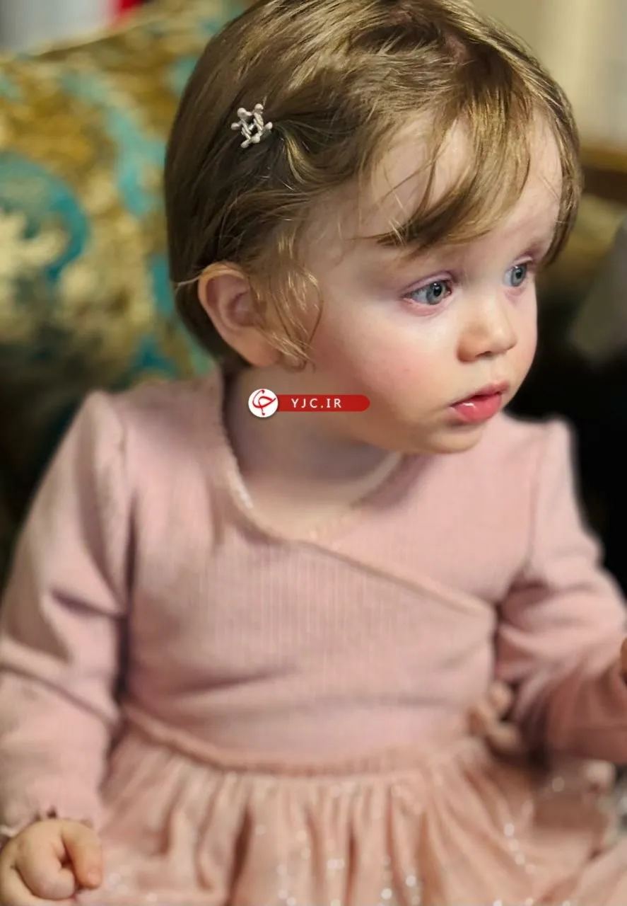 زهرا محمدی گلپایگانی ۱۴ماهه نوه مقام معظم رهبری