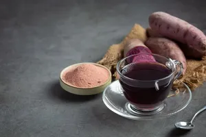 طرز تهیه دمنوش پوست لبو؛ نوشیدنی گرم و مقوی برای بدن