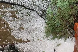 هشدار هواشناسی؛ تگرگ و کاهش ۸ درجه‌ای دما در راه این استان