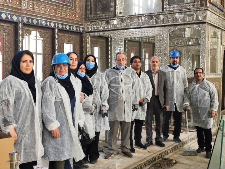 حفاظت اضطراری از تخت مرمر در کاخ گلستان