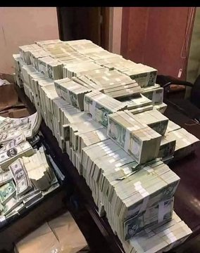 عراق؛ دستگیری مقامات به اتهام فساد مالی / کشف دسته های دلار در خانه نمایندگان مجلس
