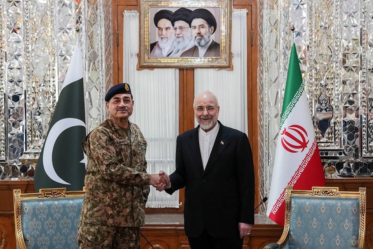 قالیباف و عاصم منیر