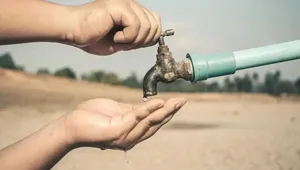 قطعی گسترده آب در بندرعباس به دلیل تعمیرات اضطراری