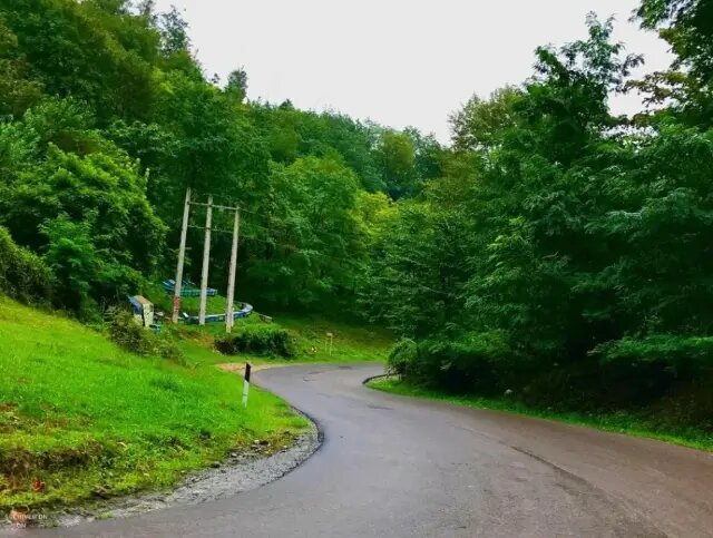 جاده چمستان به لاویج