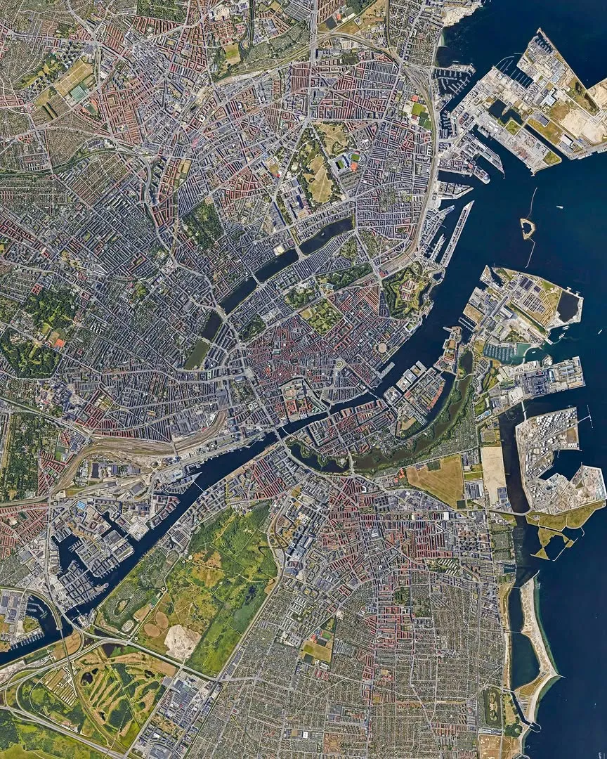 105437