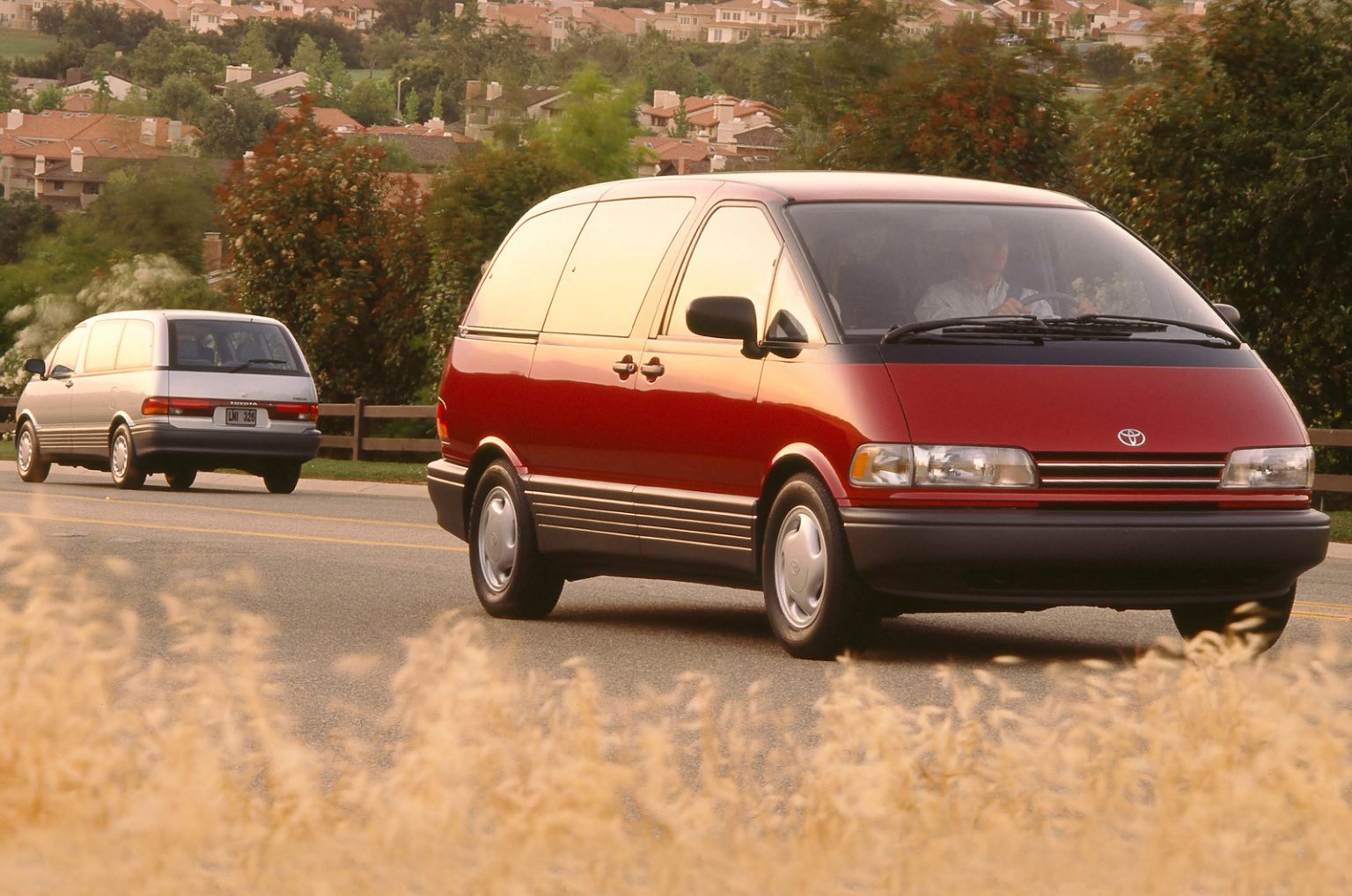 تویوتا پرویا (Toyota Previa)