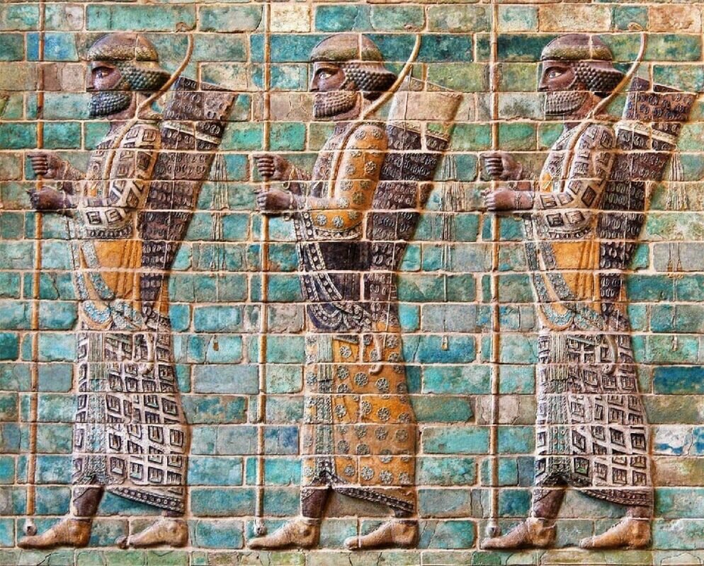 سربازان جاویدان از کتیبه‌ (دیوارنگاره‌) تیراندازان در شوش، حدود ۵۱۰ پیش از میلاد،
