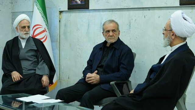 تشکیل دومین جلسه شورای موقت رهبری