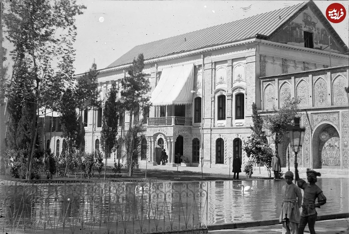 نمایی از کاخ «ابیض ناصرالدین شاه» در سال 1290