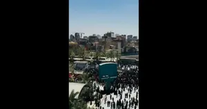 اقامه نماز زائران امام امت در بین الحرمین