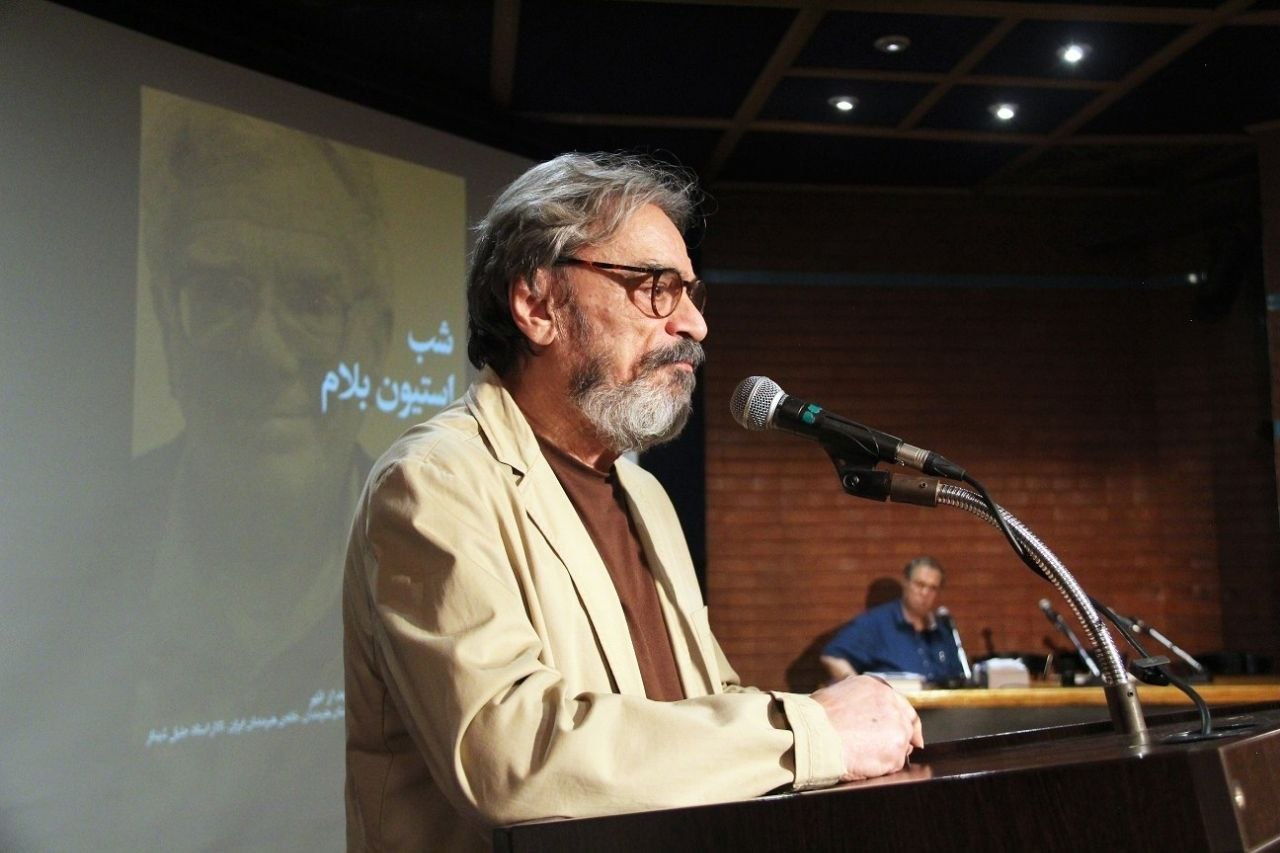 در شب