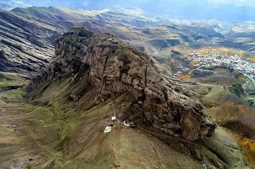 دژ افسانه‌ای ایران در آستانه ثبت جهانی؛ راز قلعه عقاب‌ها به یونسکو رسید