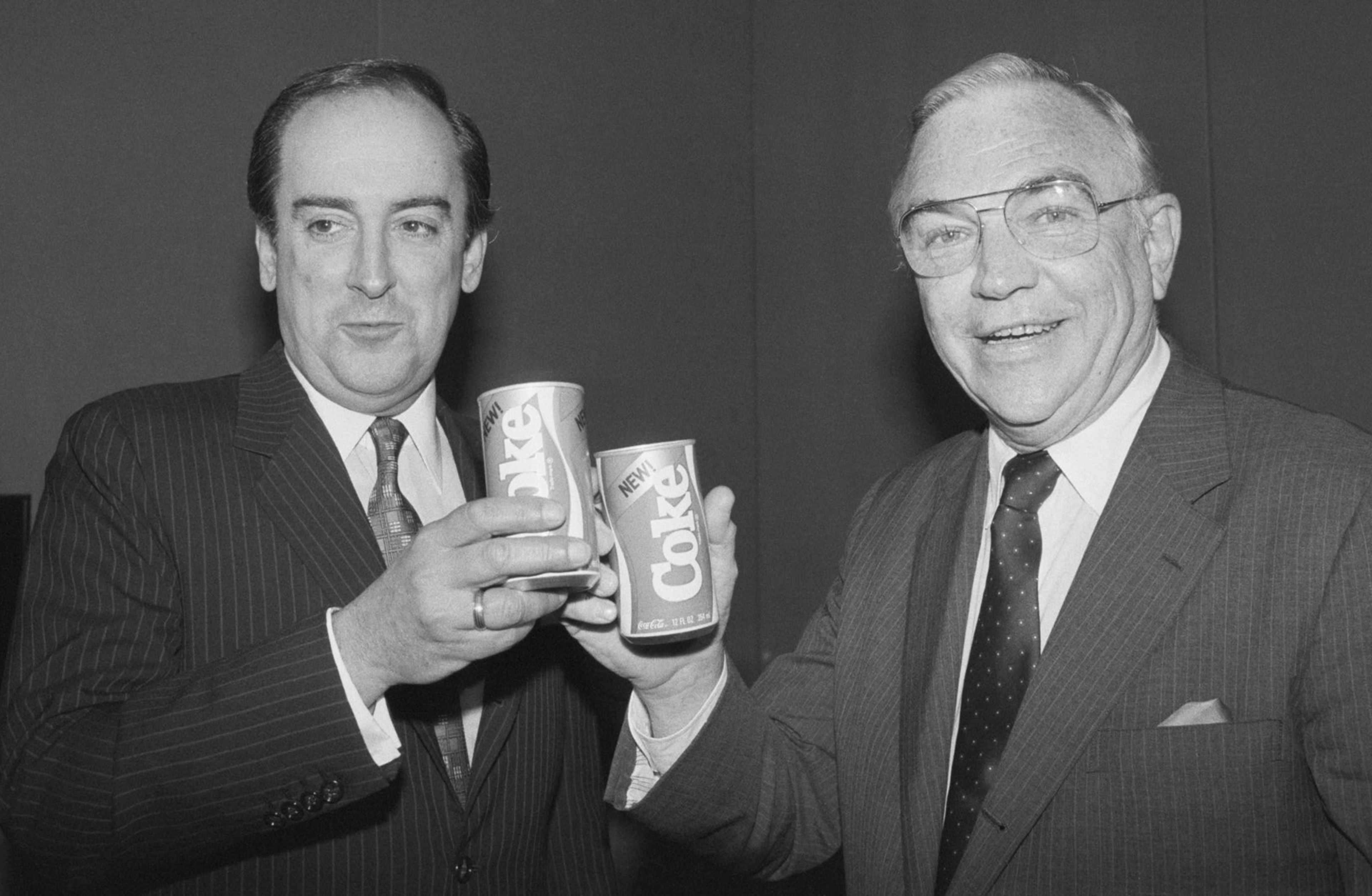 این محصول با نام Coca-Cola Classic عرضه شد