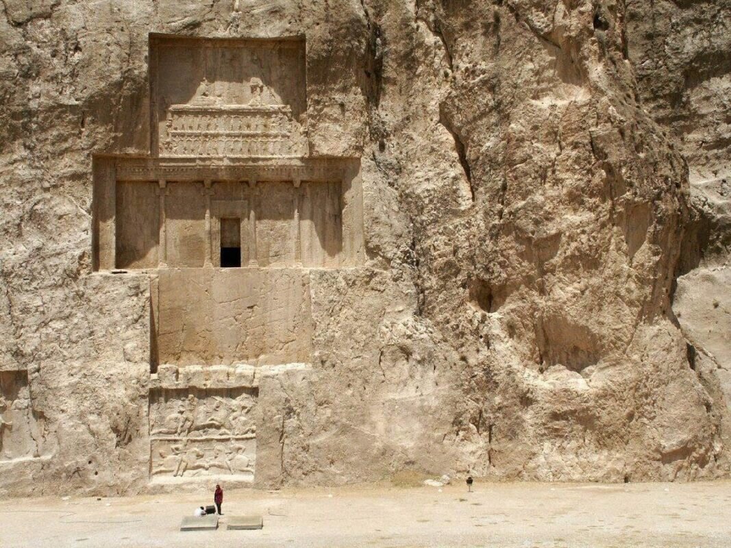 آرامگاه داریوش بزرگ در نقش رستم