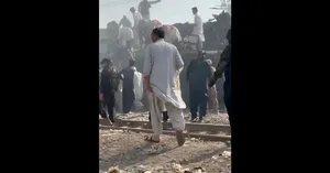 حمله انتحاری به قطار پاکستانی