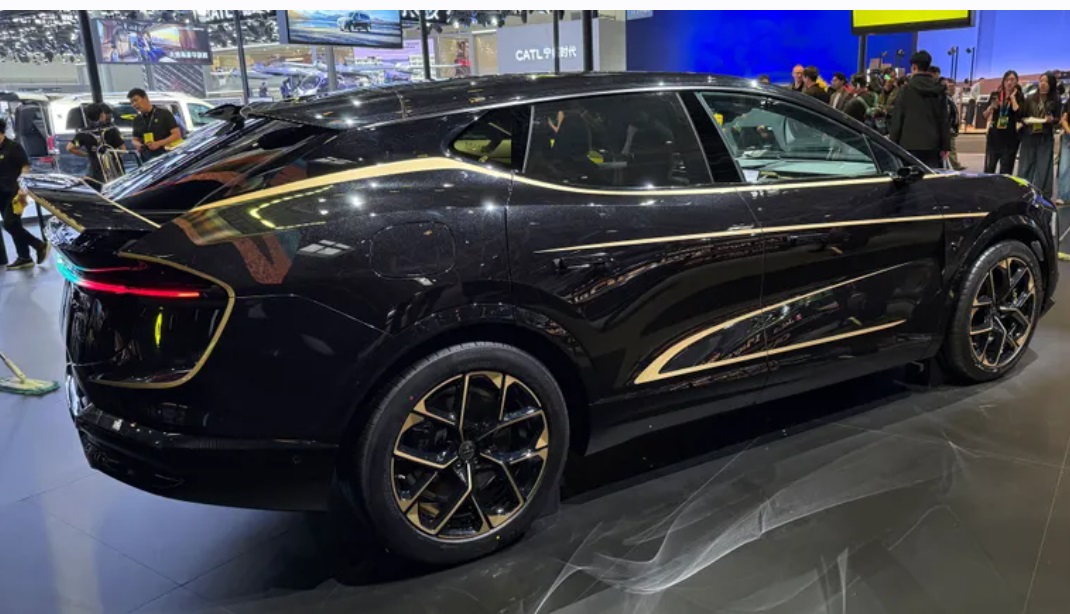 Lotus Eletre X For Me