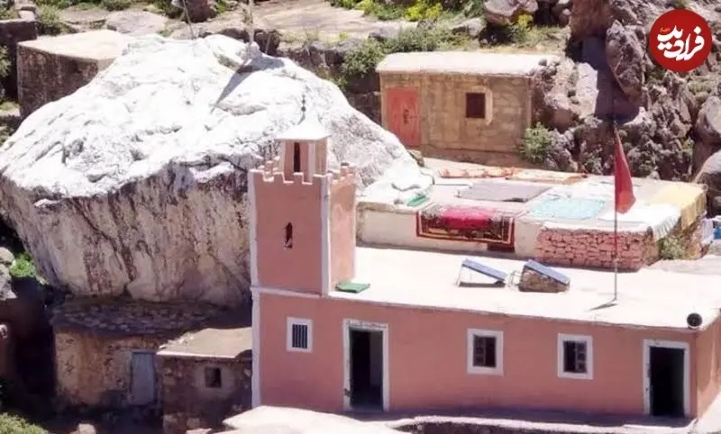 اینجا زیارتگاه «پادشاه جن‌ها» است