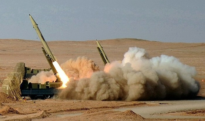 در موشک‌های با سوخت جامد، پدیده‌ای مهم و گاه مخرب تحت عنوان ناپایداری احتراق رخ می‌دهد.