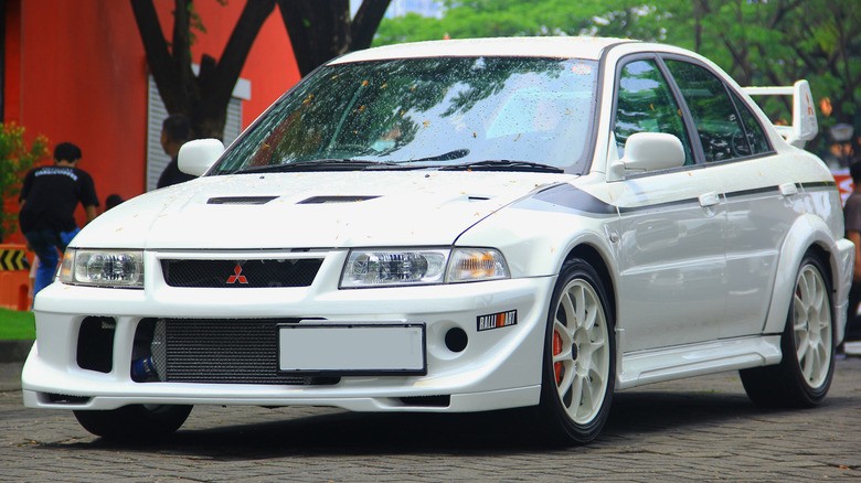 میتسوبیشی لنسر اوولوشن (Mitsubishi Lancer Evolution) — اوو (Evo)