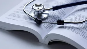 13 کتاب ضروری برای رشد و موفقیت مراکز درمانی و سلامتی