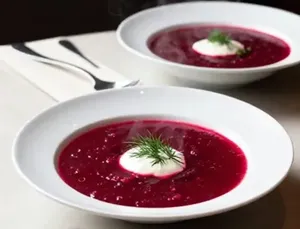 طرز تهیه سوپ بُرش با رنگ یاقوتی و طعم بهشتی