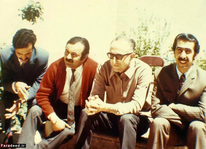 به ترتیب از راست؛ اورنگ خضائی، ابولحسن نجفی، محمد حقوقی، هوشنگ گلشیری. اردیبهشت ۱۳۴۹