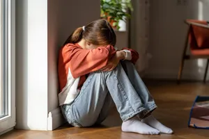 چگونه به نوجوانان در شرایط بحران و جنگ کمک کنیم؟