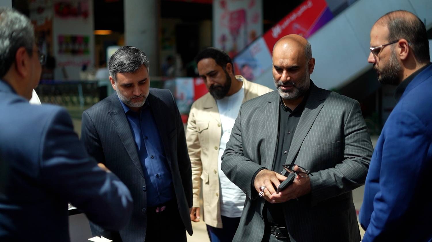معاون فرهنگی شهرداری تهران: خاطره بازدیدهای طولانی رهبری از نمایشگاه کتاب هرگز فراموش نمی‌شود