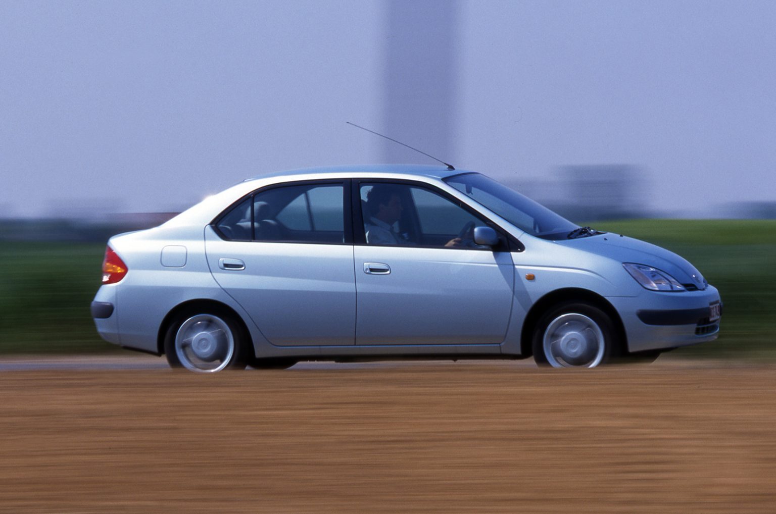 تویوتا پریوس (Toyota Prius)