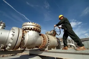 پیشنهاد عباس ملکی، کارشناس انرژی برای صادرات گاز به چین و تغییر مسیر دیپلماسی