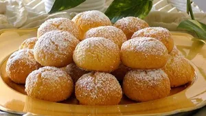 طرز تهیه شیرینی نارگیلی خانگی فقط با ۳ ماده اولیه
