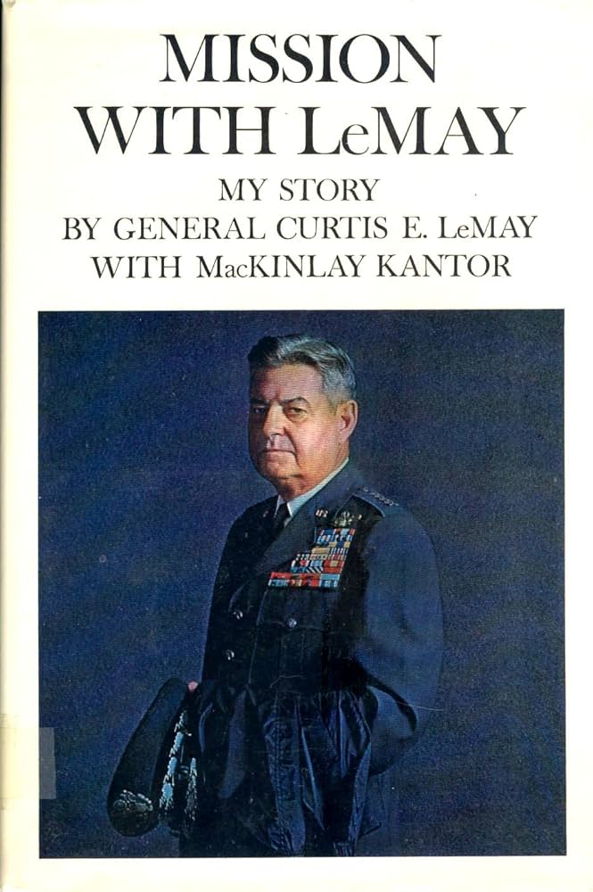 کورتیس لمی (Curtis LeMay)، رئیس ستاد نیروی هوایی آمریکا