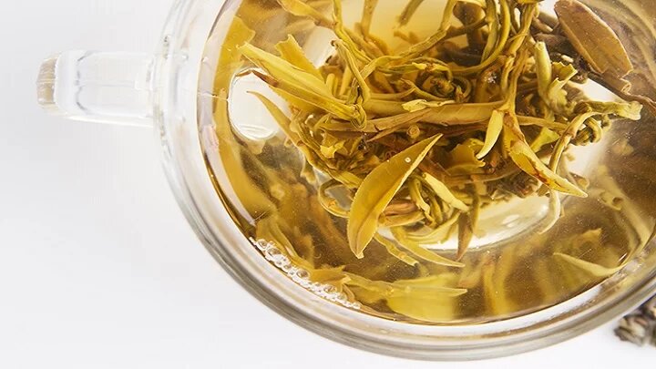 چای سفید (White Tea - 白茶 Báichá)