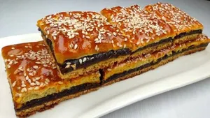 طرز تهیه خوشمزه‌ترین نان خرمایی بازاری به سبک قنادی