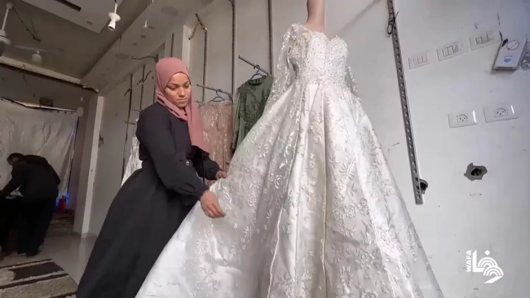 لباس عروس در غزه ؛ کمبود و گرانی