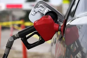 افزایش قیمت بنزین در شرایط جنگی چه تبعاتی دارد؟