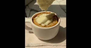 ماگ کیک موز نارگیل هم خوشمزه هم راحت