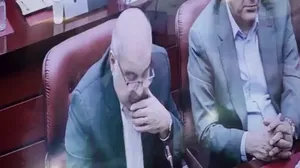 بانک‌ها حاضرند به کارخانه پفک و شکلات وام بدهند، اما برای خرید کشتی پول نمی‌دهند/ پول اجاره ۲ تا ۳ سال یک کشتی برابر با قیمت خرید آن است، اما ما مجبور شده‌ایم کشتی اجاره کنیم
