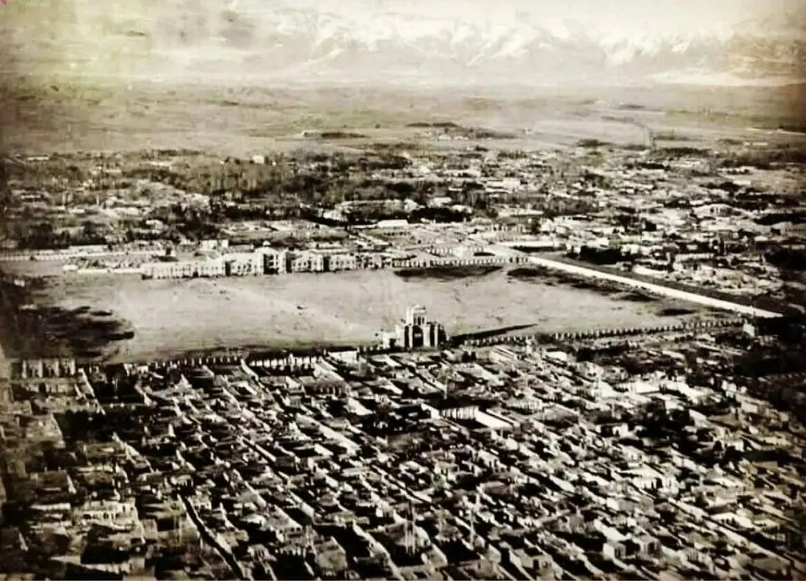 اینجا تهران است، ۱۰۰ سال پیش!