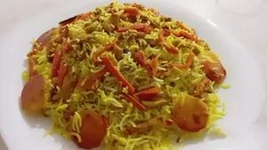 طرز تهیه هویج پلو خوشمزه با مرغ به سبک رستورانی