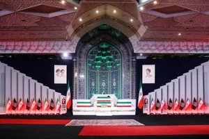 تا ظهر امروز چه هیات های خارجی برای شرکت در مراسم ادای احترام به پیکر رهبرشهید وارد تهران شده اند؟