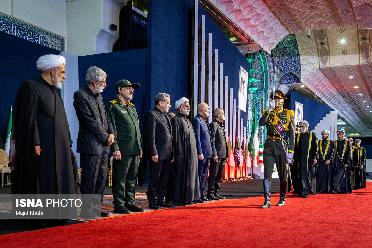 10 نکته درباره مراسم ادای احترام مقامات خارجی به رهبر شهید / از دو هیات متضاد افغانستانی تا عدم دعوت از اروپایی ها