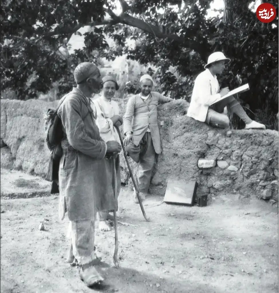 نقاش آمریکایی روی دیوار یک باغ در ایران؛ 94 سال قبل